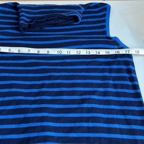 Chico’s Zenergy Mock Neck StripedTank Tunic Blue Black Size 0 - Picture 12 of 14